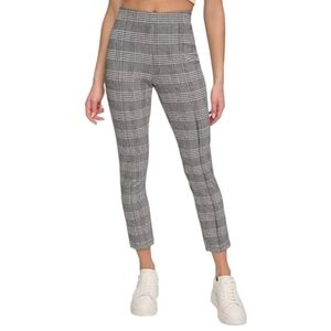 Andrew Marc Sport Glen Plaid Pintucked Pull on Ankle pants Black & White Size M